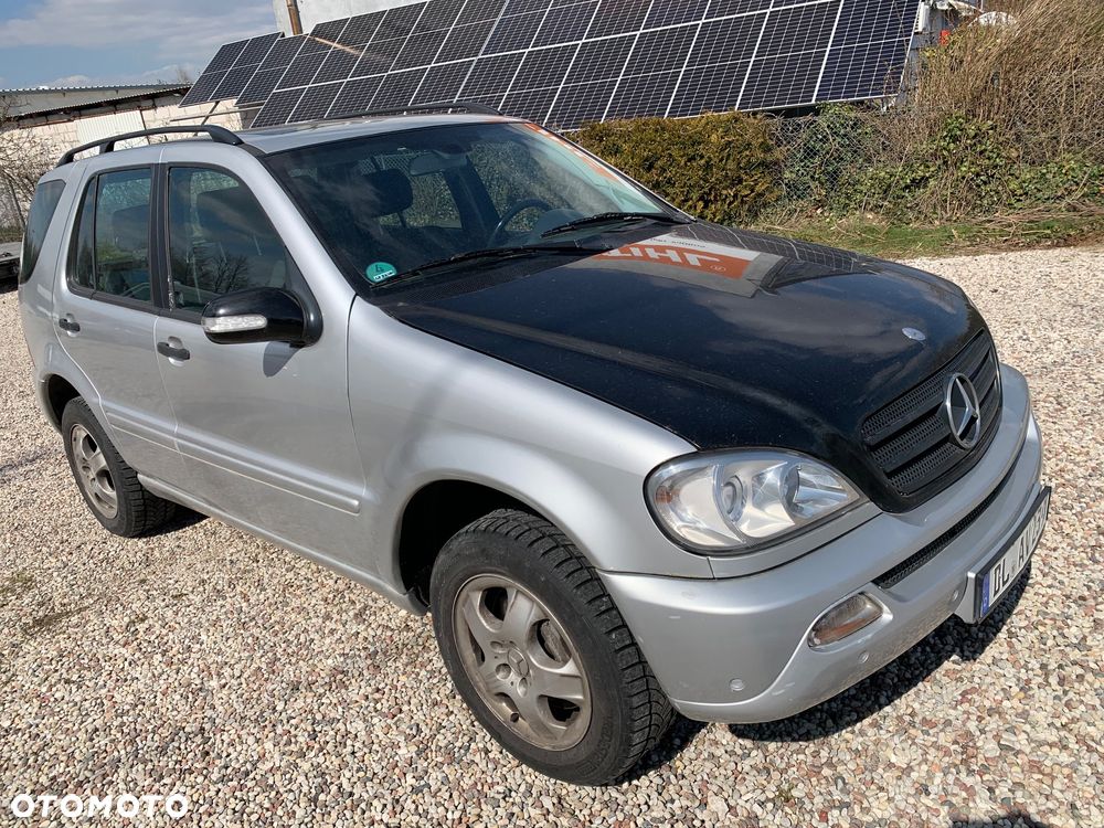 Mercedes-Benz ML - 4