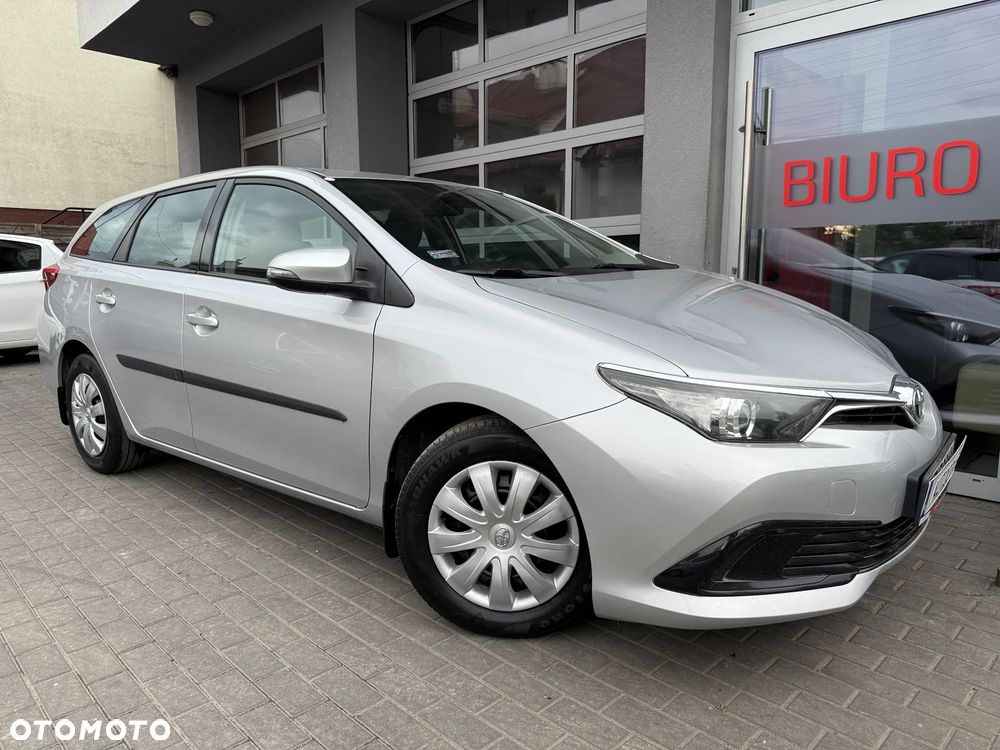Toyota Auris 1.33 VVT-i Active