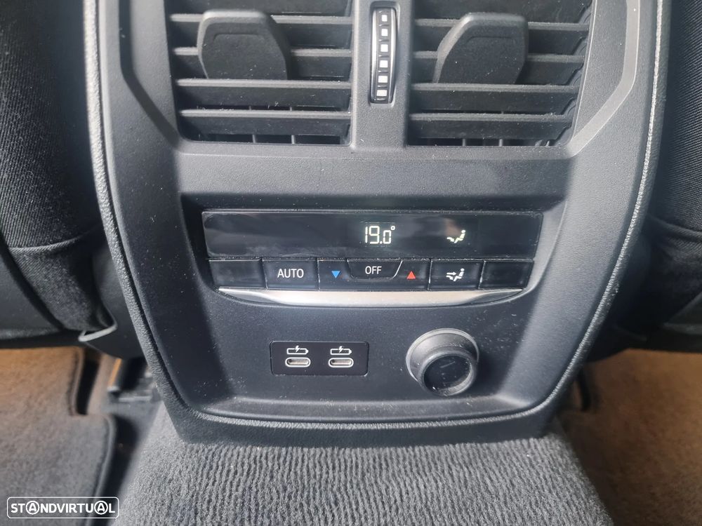 BMW 320 d xDrive Auto - 28