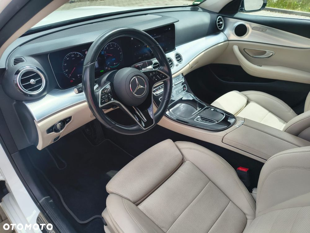Mercedes-Benz Klasa E 300 de 9G-TRONIC Avantgarde - 10
