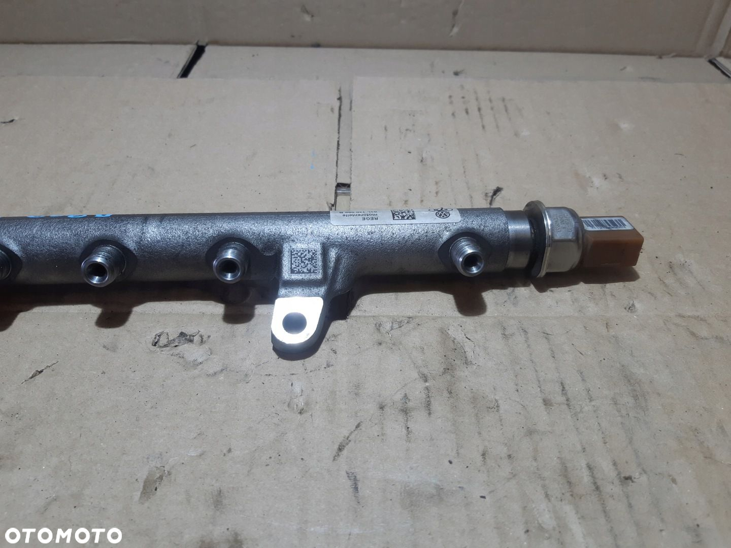 AUDI A3 8P LIFT 1.6 TDI LISTWA WTRYSKOWA CZUJNIKI 03L906054A 03L130089B - 8