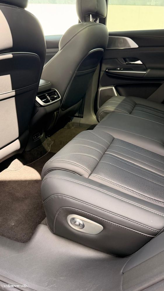 Xpeng G9 93.1 kWh Long Range+Premium Seat & Audio Pack - 25