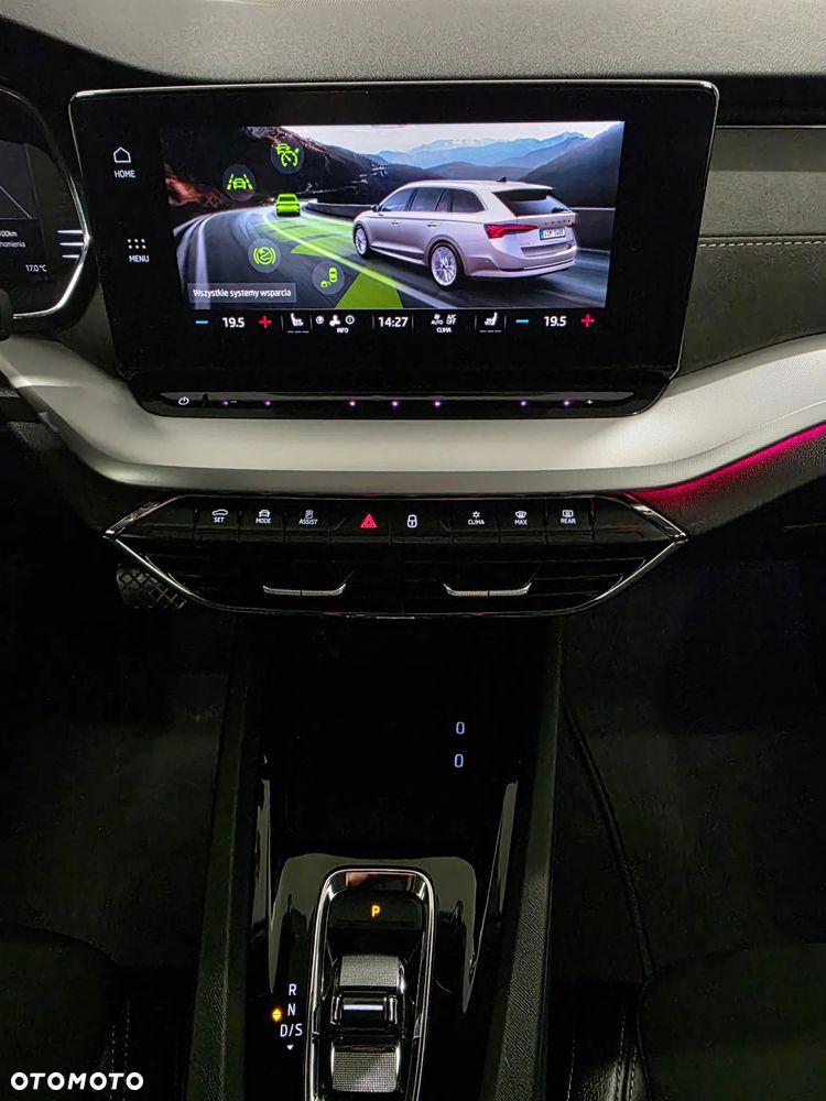 Skoda Octavia 2.0 TDI DSG Exclusive Plus - 12