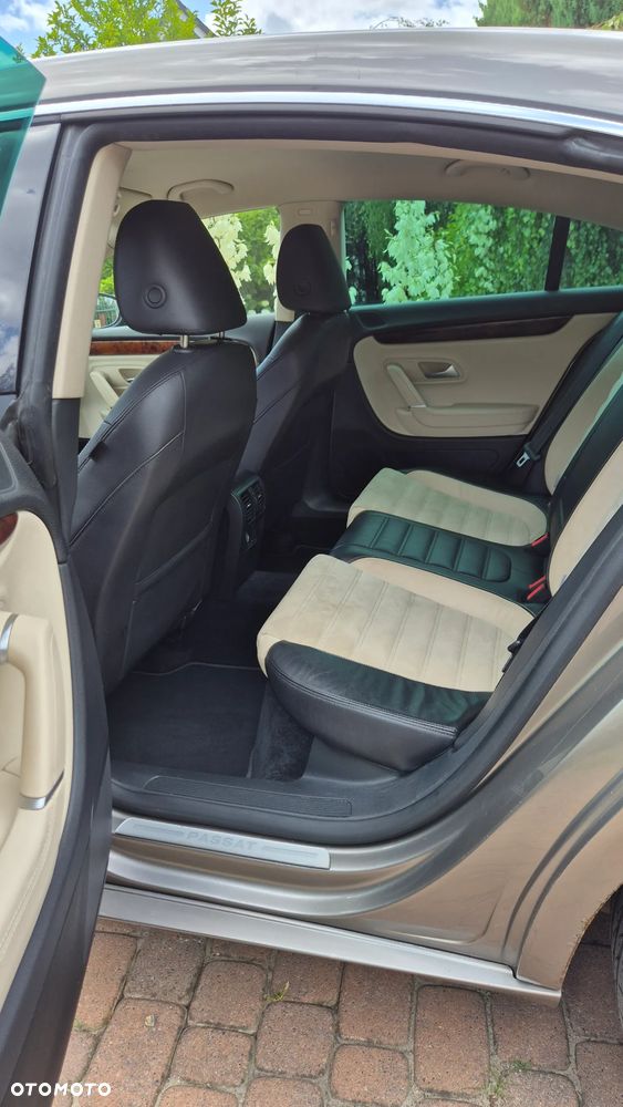 Volkswagen Passat CC - 12