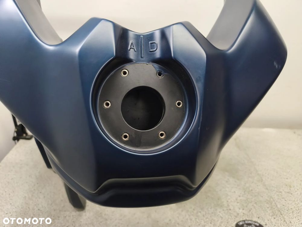 Bak, zbiornik paliwa KTM 890 Adventure - 18