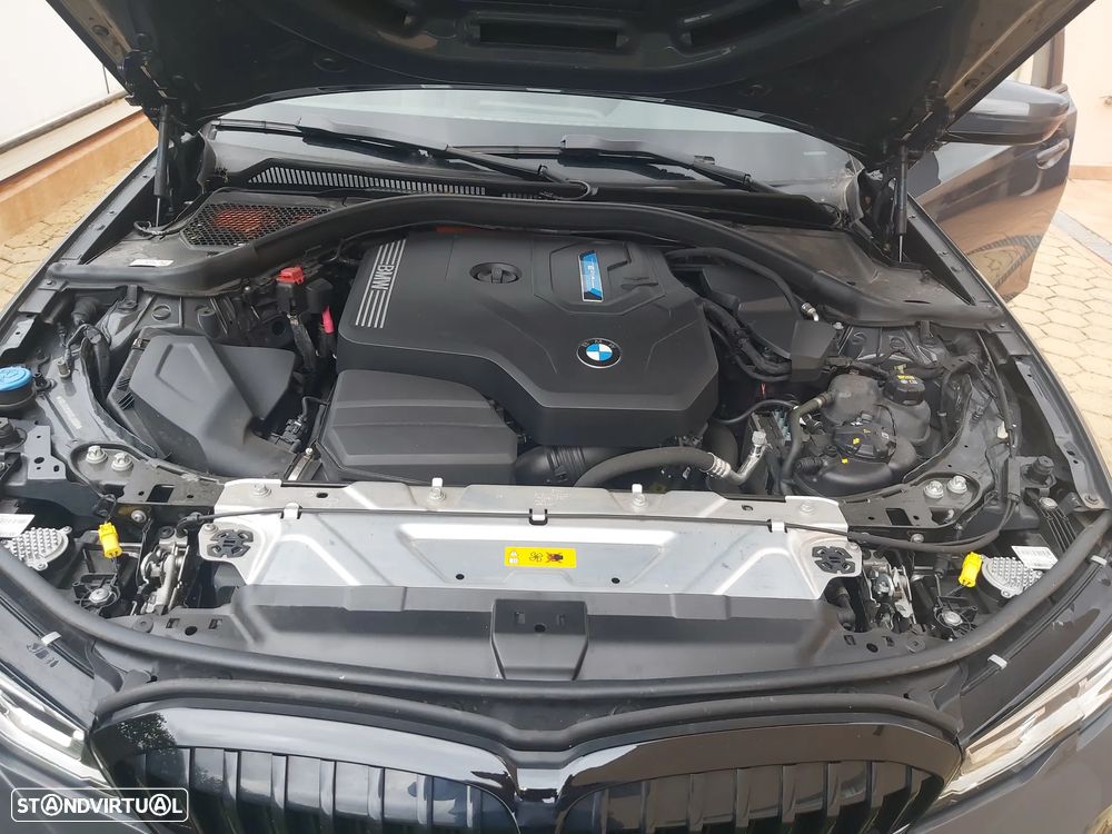 BMW 330 e Touring Pack M Auto - 14