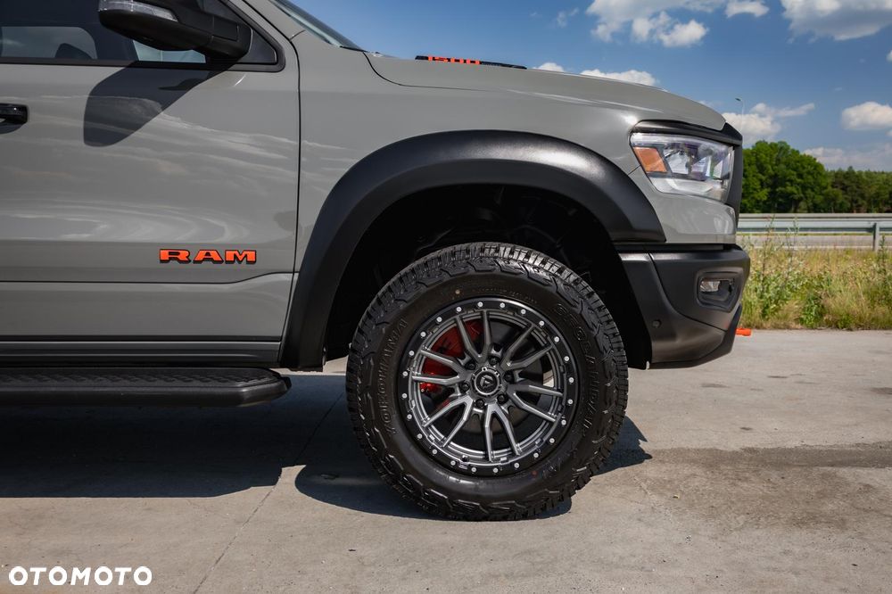 RAM 1500 Crew Cab Shortbed Rebel - 35
