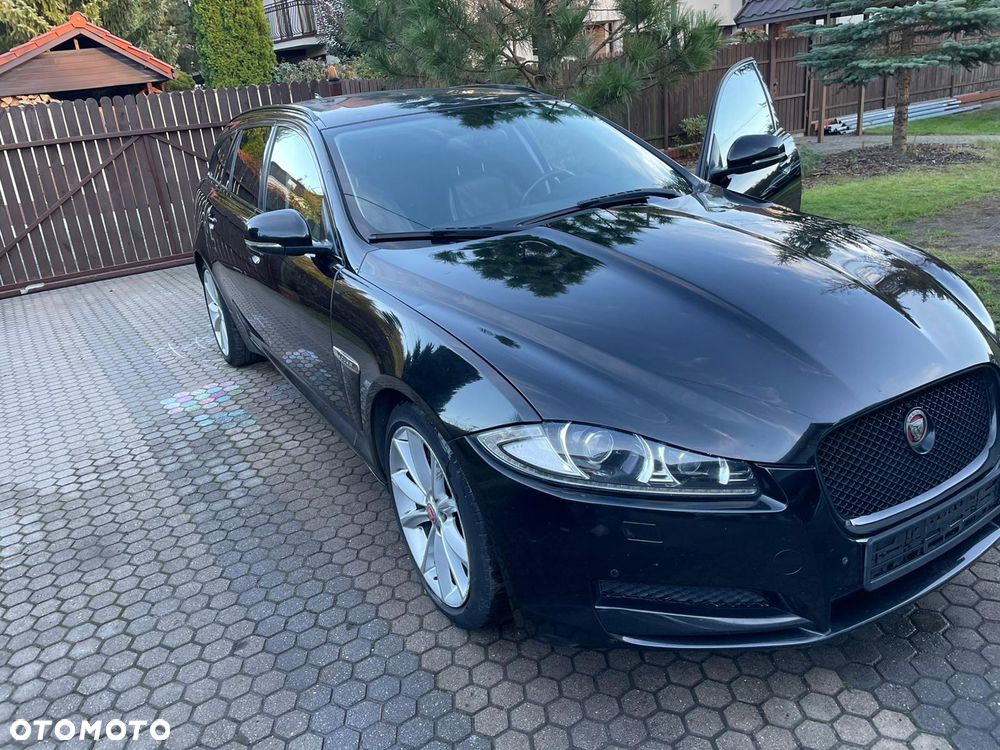 Jaguar XF 2.2 D Premium Luxury - 6
