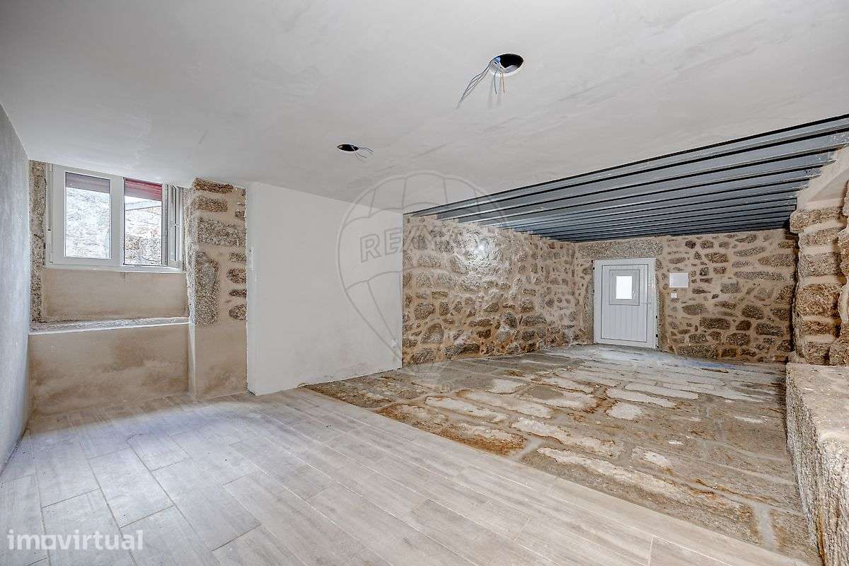 Moradia T2 para venda - Grande imagem: 5/33