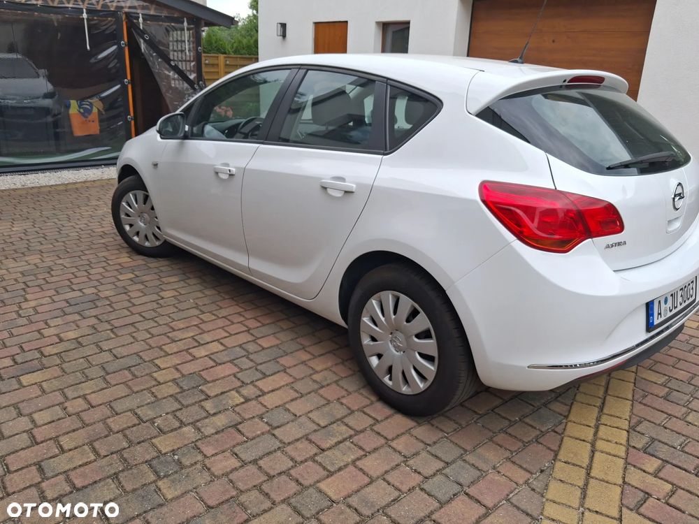 Opel Astra 1.6 Style - 4