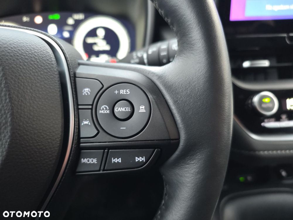 Toyota Corolla 1.8 Hybrid Comfort - 18