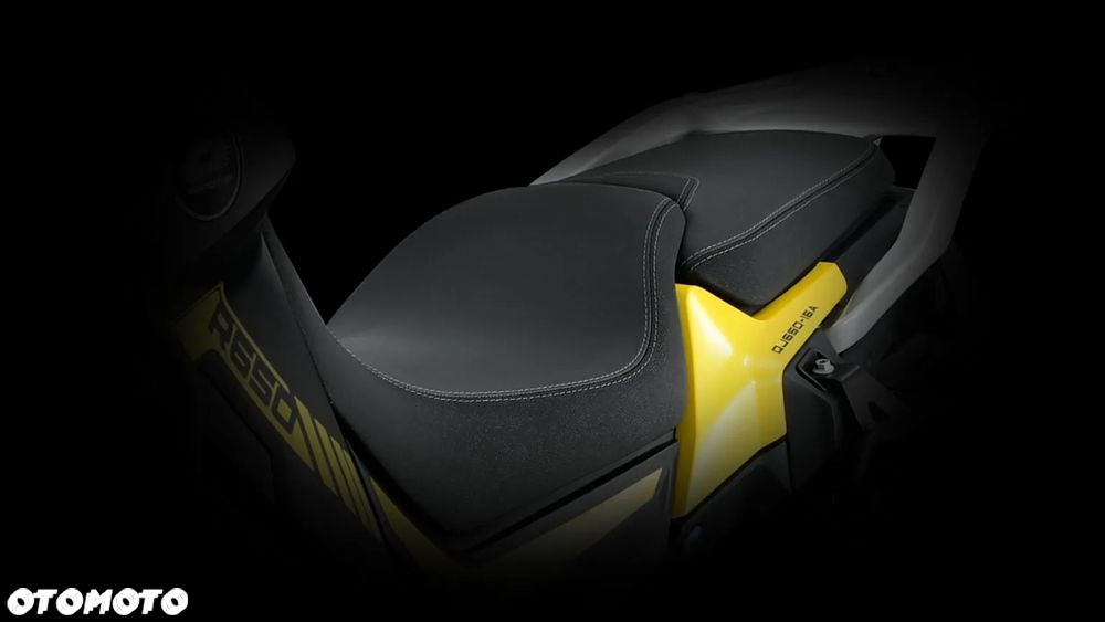 QJMOTOR SVT 650X - 7