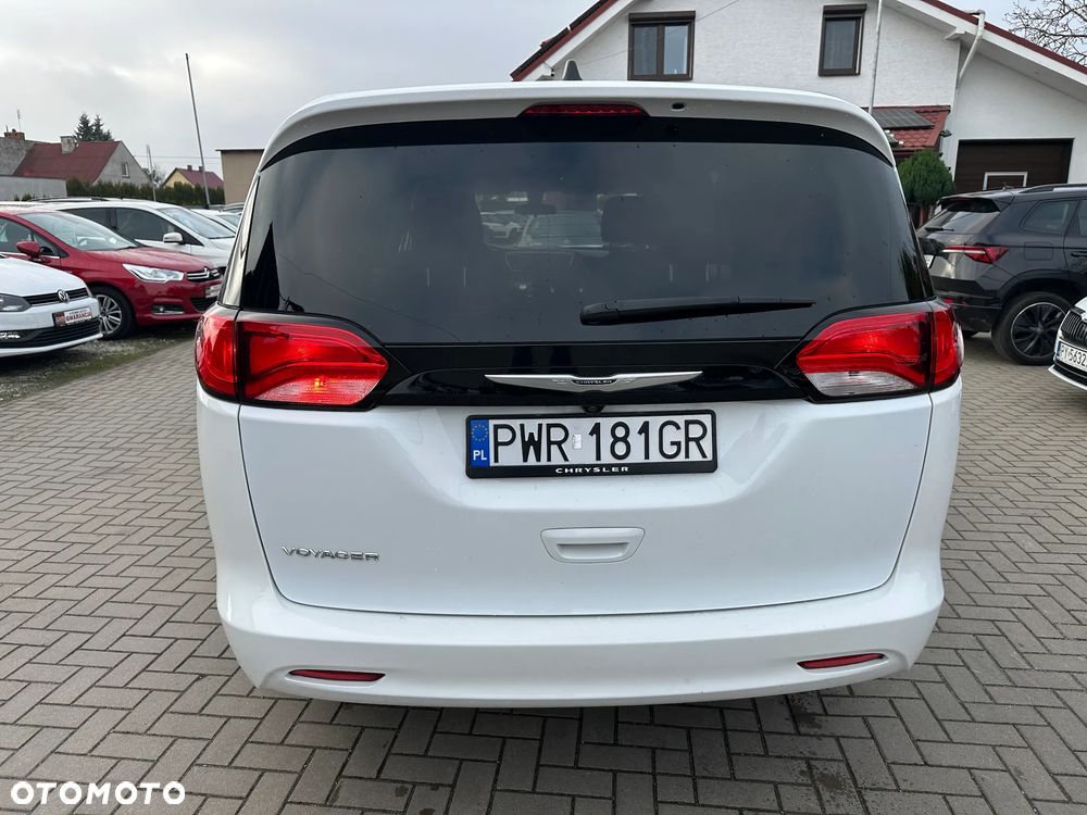 Chrysler Pacifica - 34