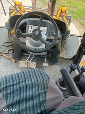JCB 3CX - 8