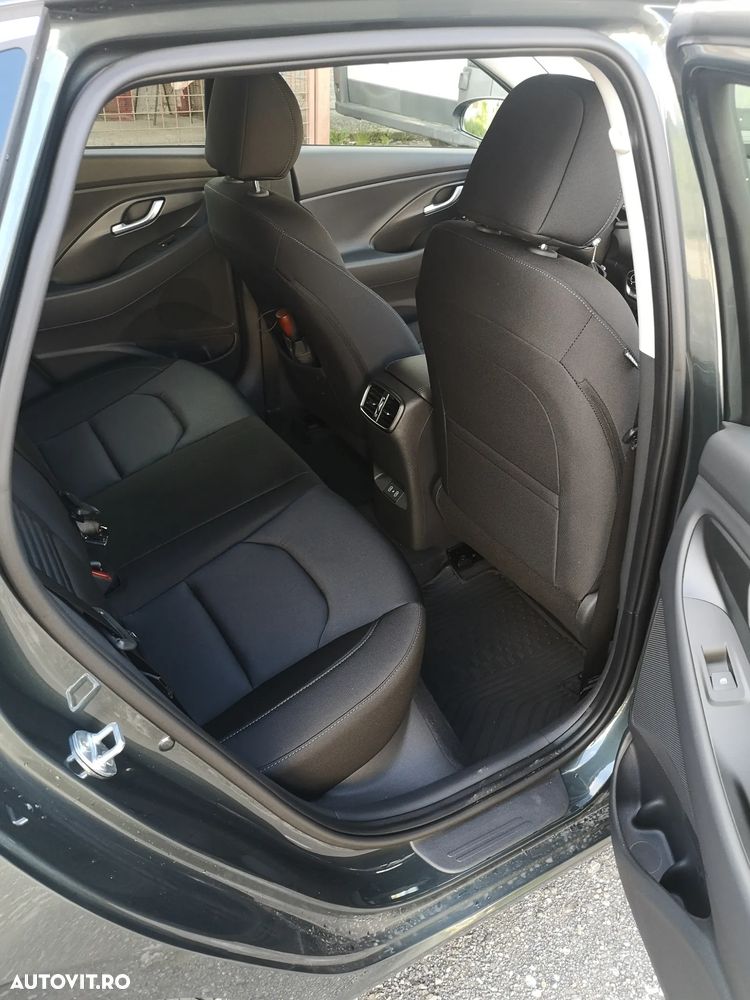 Hyundai i30 1.5 96CP M/T Highway - 6