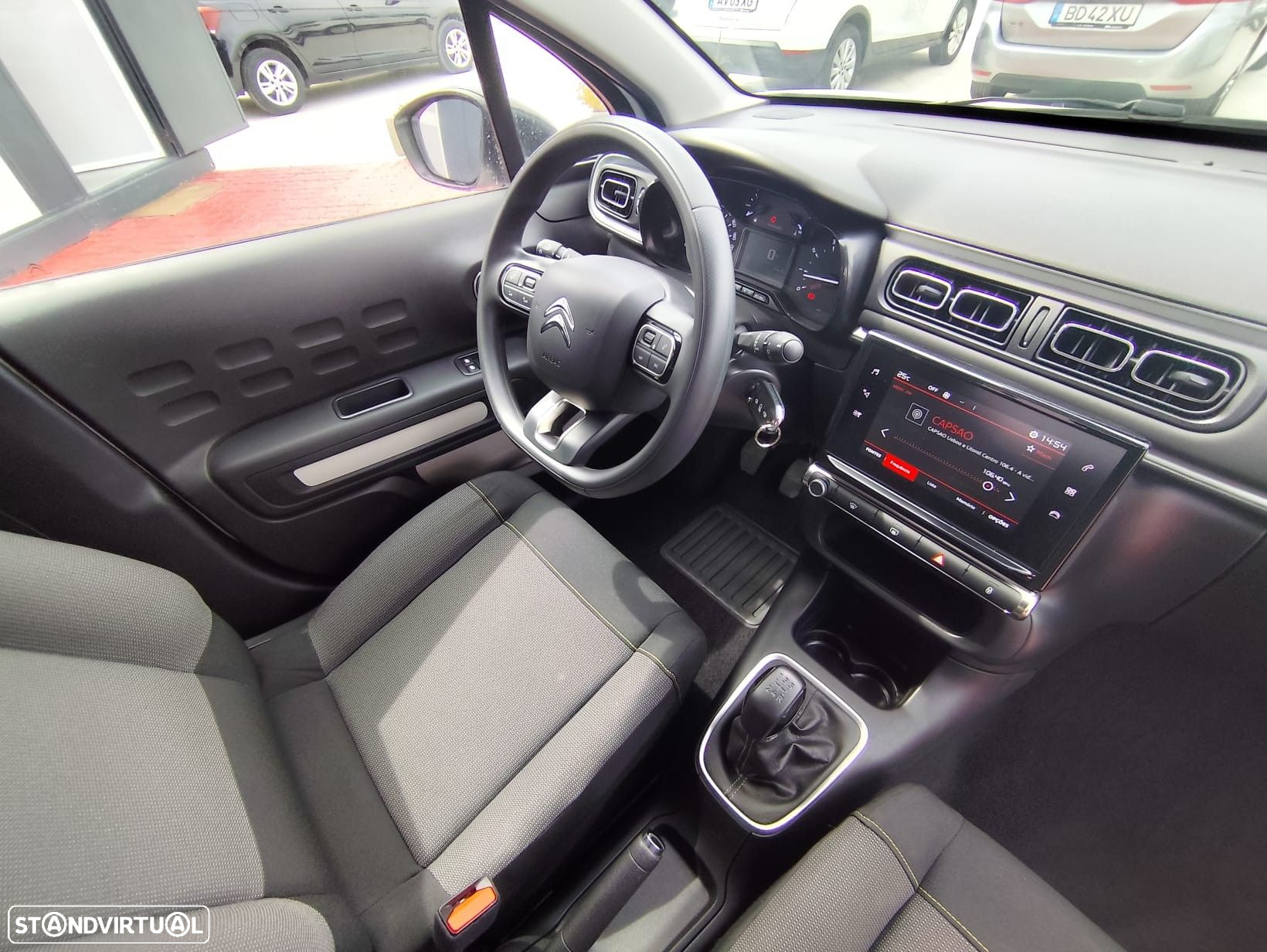 Citroën C3 1.2 PureTech C-Series - 12