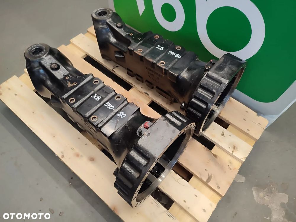 Obudowa osi napędowej 2130603361 JCB 550-80 - 3