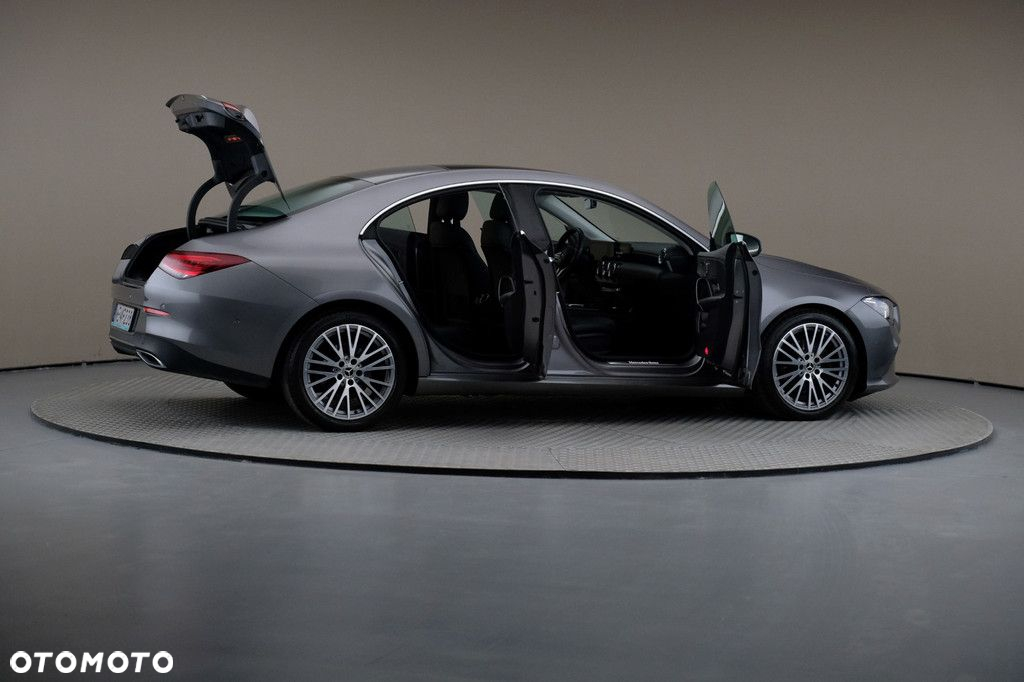 Mercedes-Benz CLA - 6