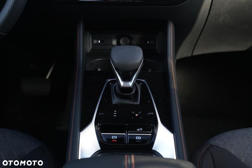 MG HS 1.5T HEV+ Excite - 23