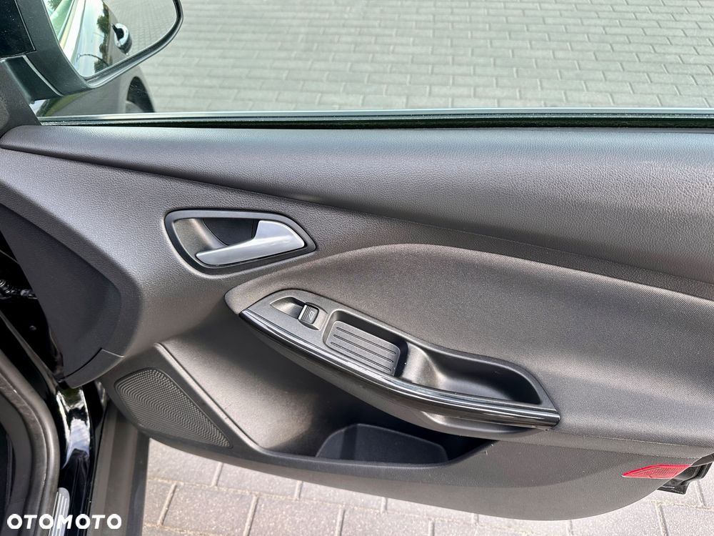 Ford Focus 1.0 EcoBoost Gold X (Edition) - 25