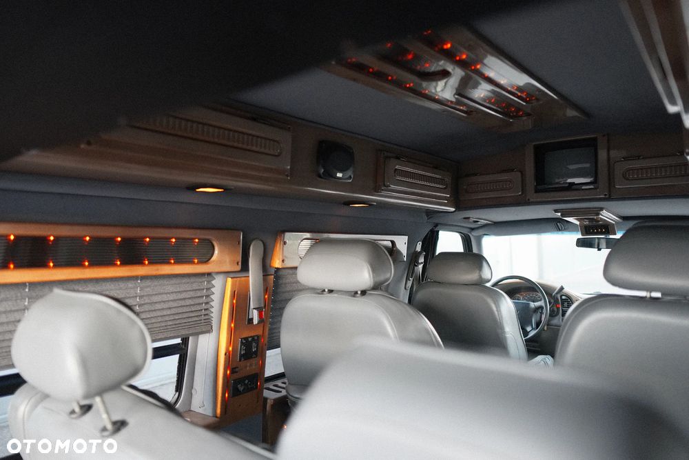 Chevrolet Astro 4.3i V6 - 24