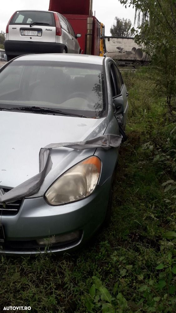 Dezmembrari  Hyundai ACCENT 3 (MC)  2005  > 2010 1.6 GLS Benzina - 5