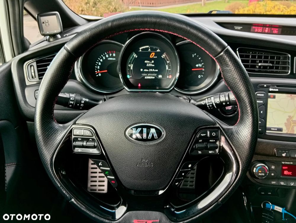 Kia Ceed Cee'd 1.6 T-GDI GT - 17