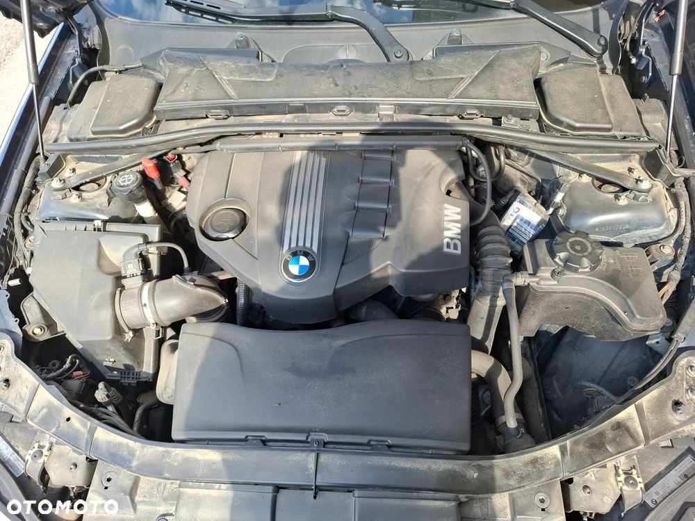 BMW Seria 3 320d - 8