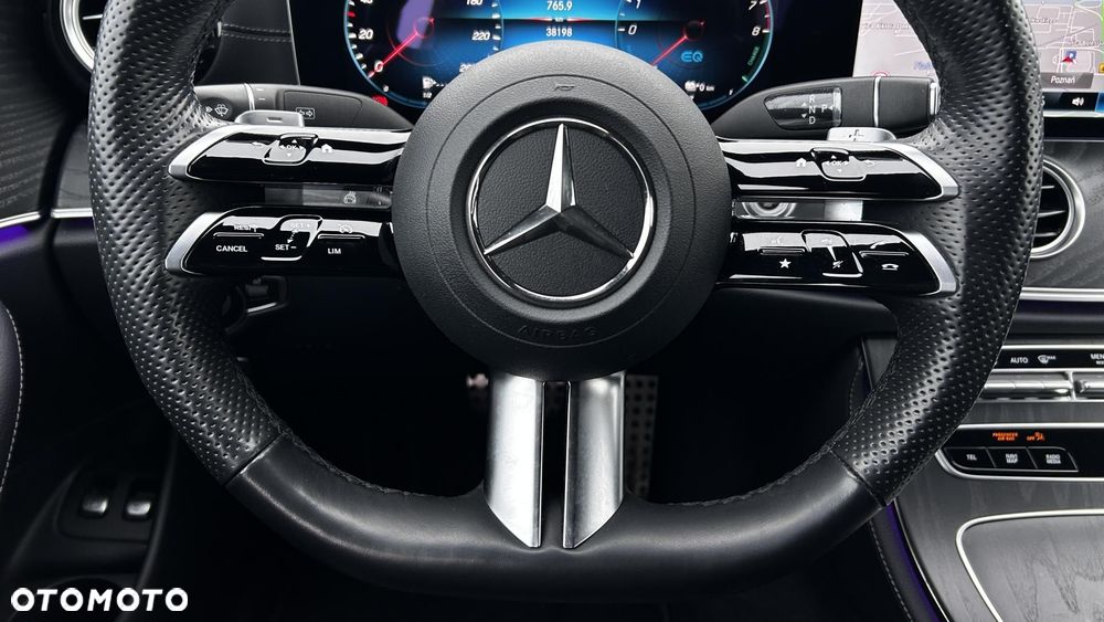 Mercedes-Benz Klasa E - 15