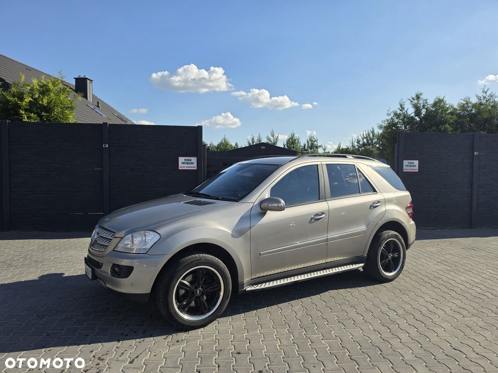 Mercedes-Benz ML - 2