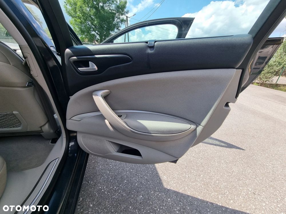 Citroën C5 2.2 HDi Exclusive - 35