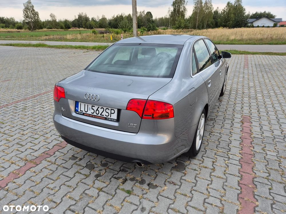 Audi A4 Limousine 1.8 T quattro - 8