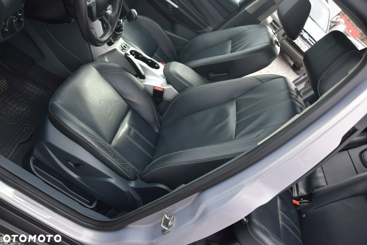 Ford Grand C-MAX 1.6 TDCi Start-Stop-System Titanium - 24