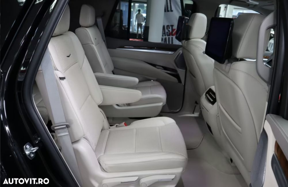 CADILLAC Escalade 2026 — imagine 23