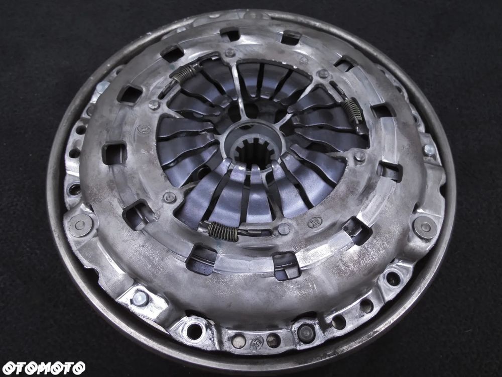 BMW E46 LIFT SPRZĘGŁO KOMPLETNE LUK KOŁO DWUMASOWE DOCISK TARCZA JAK NOWE 1223712 123039210 KRÓTKO UŻYWANE MAŁY PRZEBIEG - 2