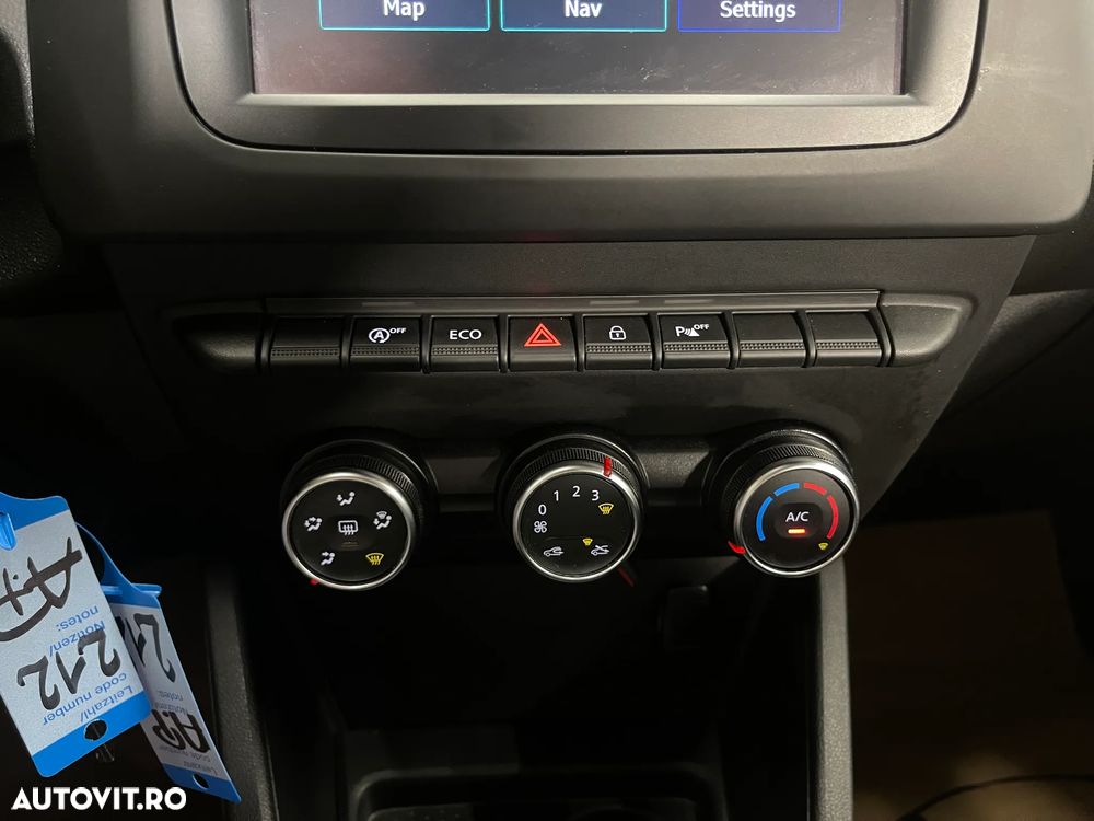 Dacia Duster 1.6 SCe Comfort - 17