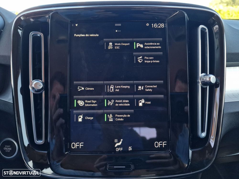 Volvo XC 40 T4 Recharge DKG Core - 32