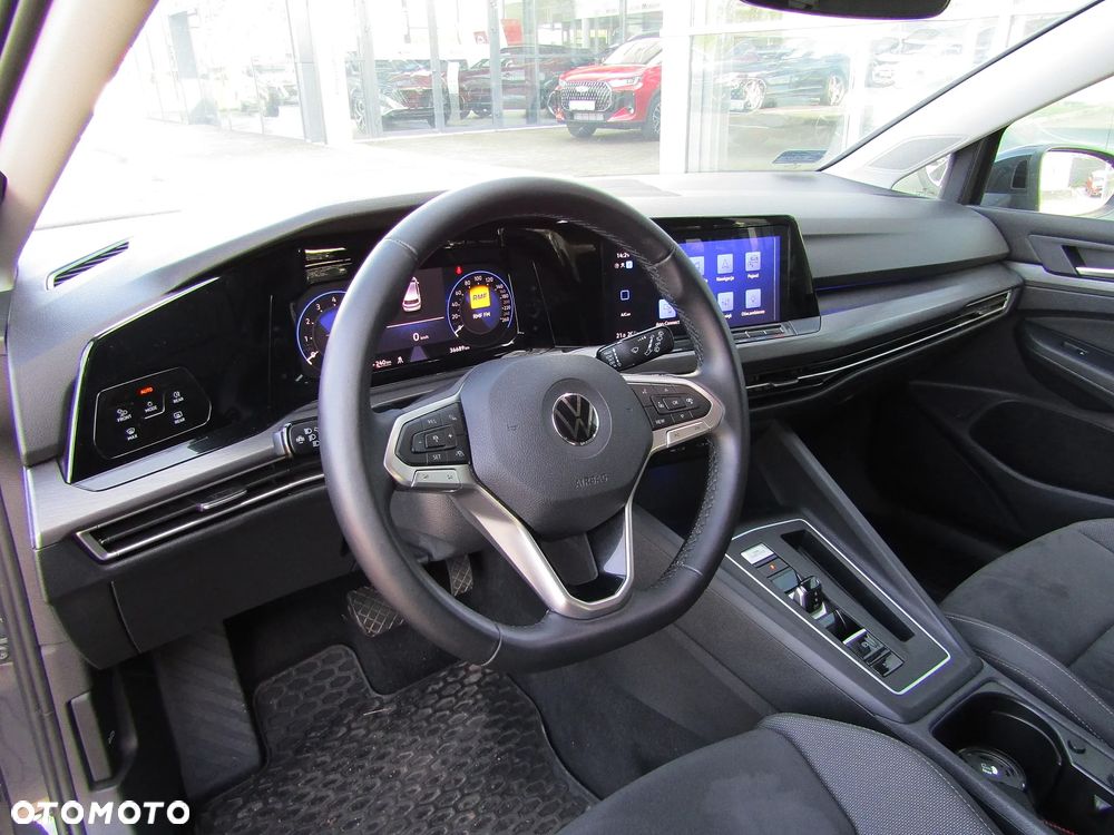Volkswagen Golf VII 1.5 TSI BMT Highline DSG - 11