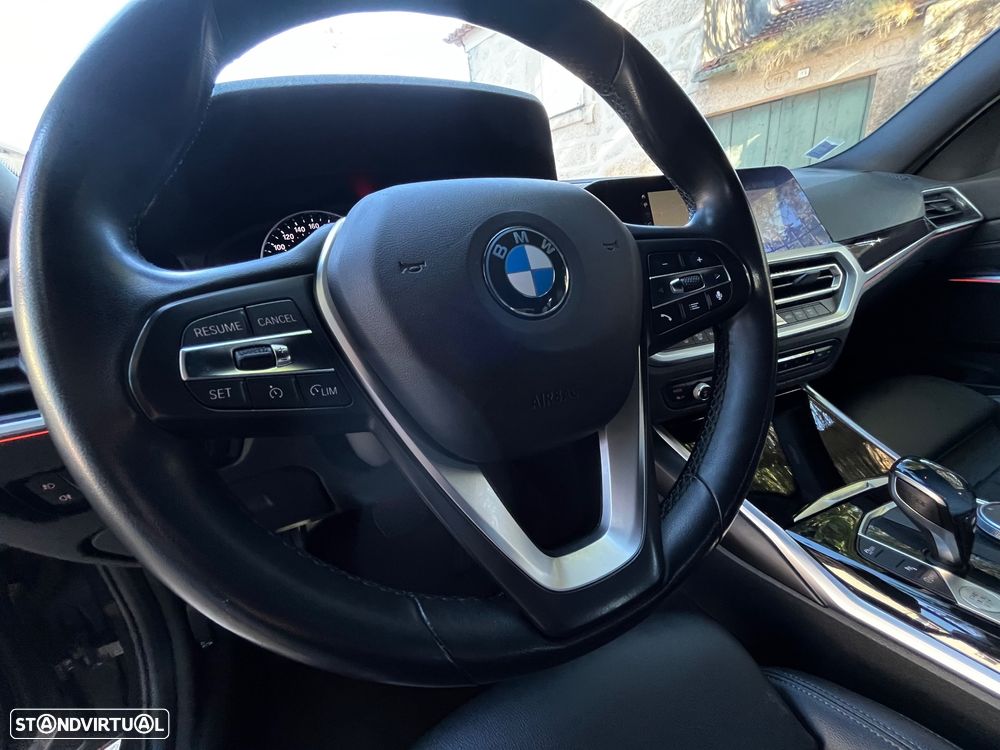 BMW 320 d Line Sport Auto - 19