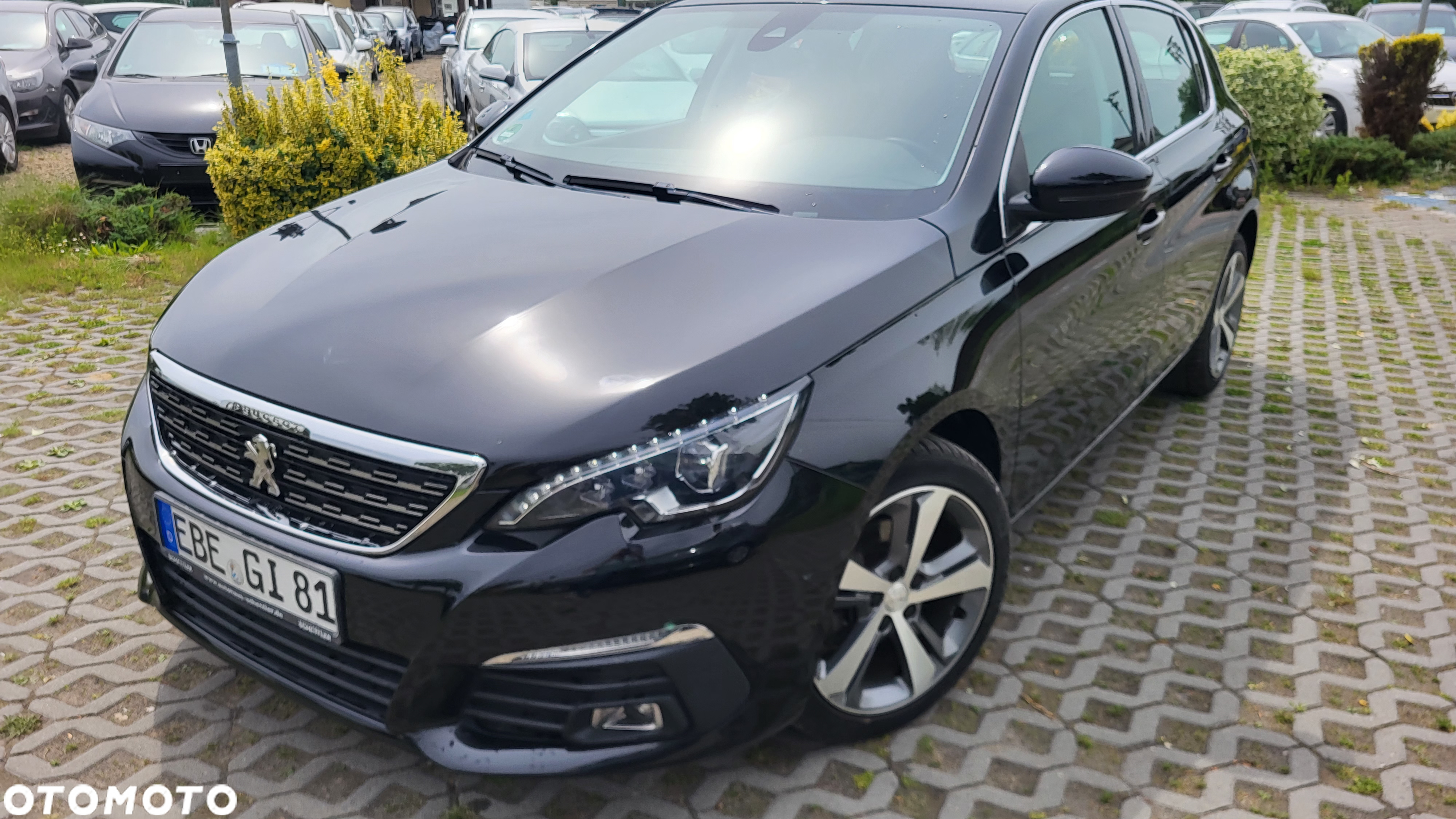 Peugeot 308 BlueHDi FAP 130 Stop & Start Allure - 2