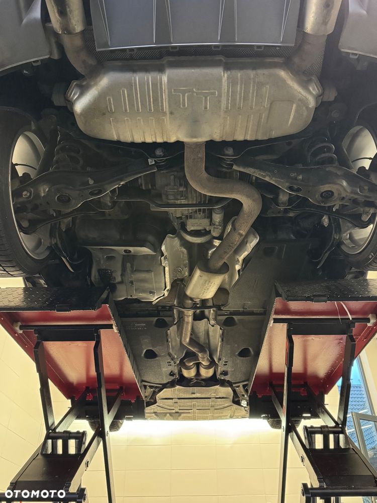 Audi TT Coupé 45 TFSI quattro S tronic - 15