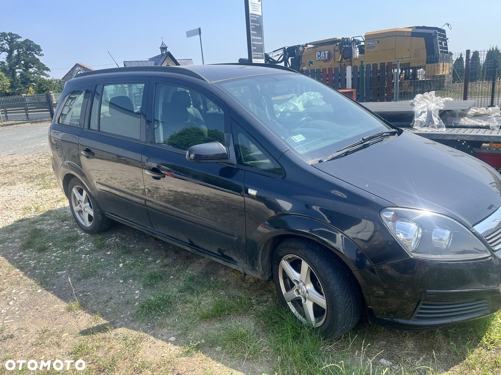 Opel Zafira - 1