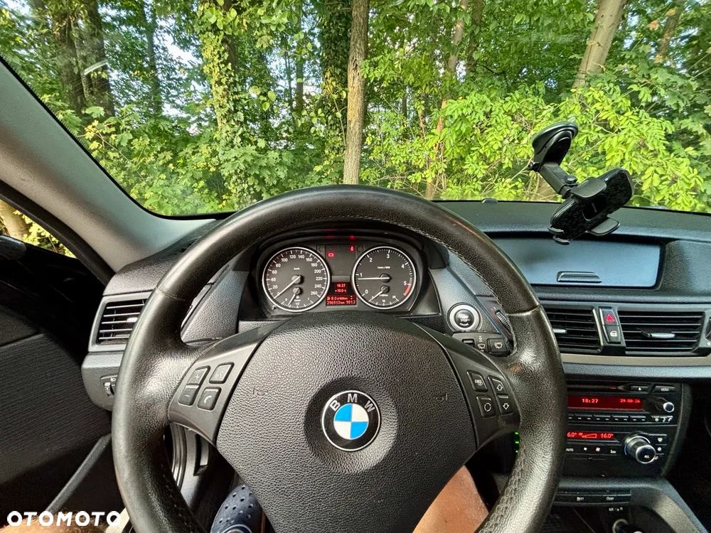 BMW X1 sDrive18d - 8