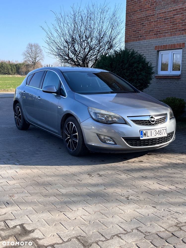 Opel Astra 1.7 CDTI DPF - 2