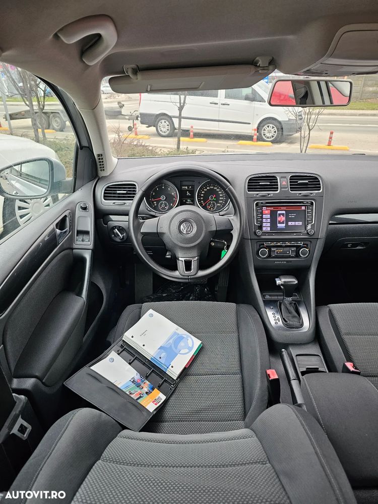 Volkswagen Golf 1.6 DSG Team - 21