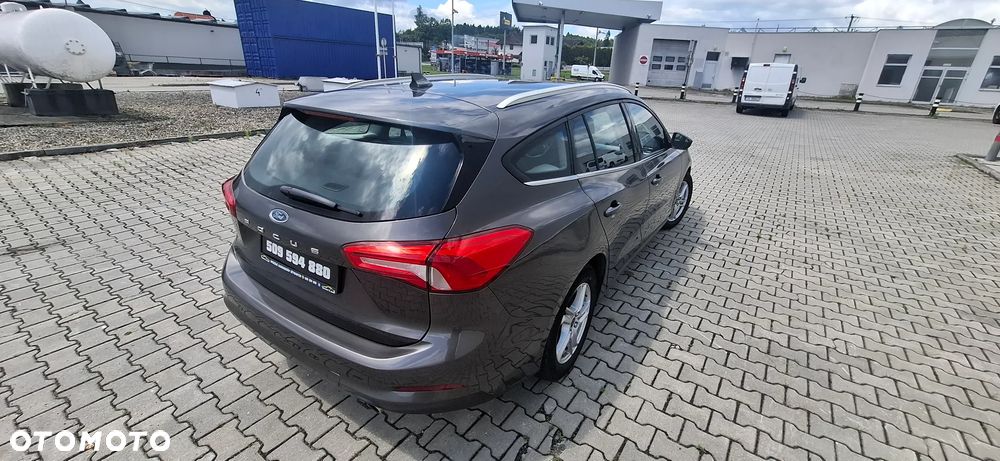 Ford Focus SW 2.0 EcoBlue S&S ACTIVE - 8