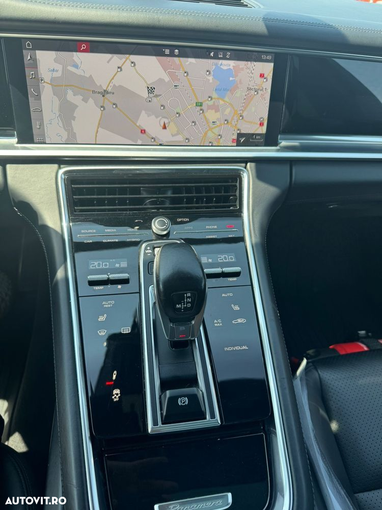 Porsche Panamera 4 E-Hybrid - 6