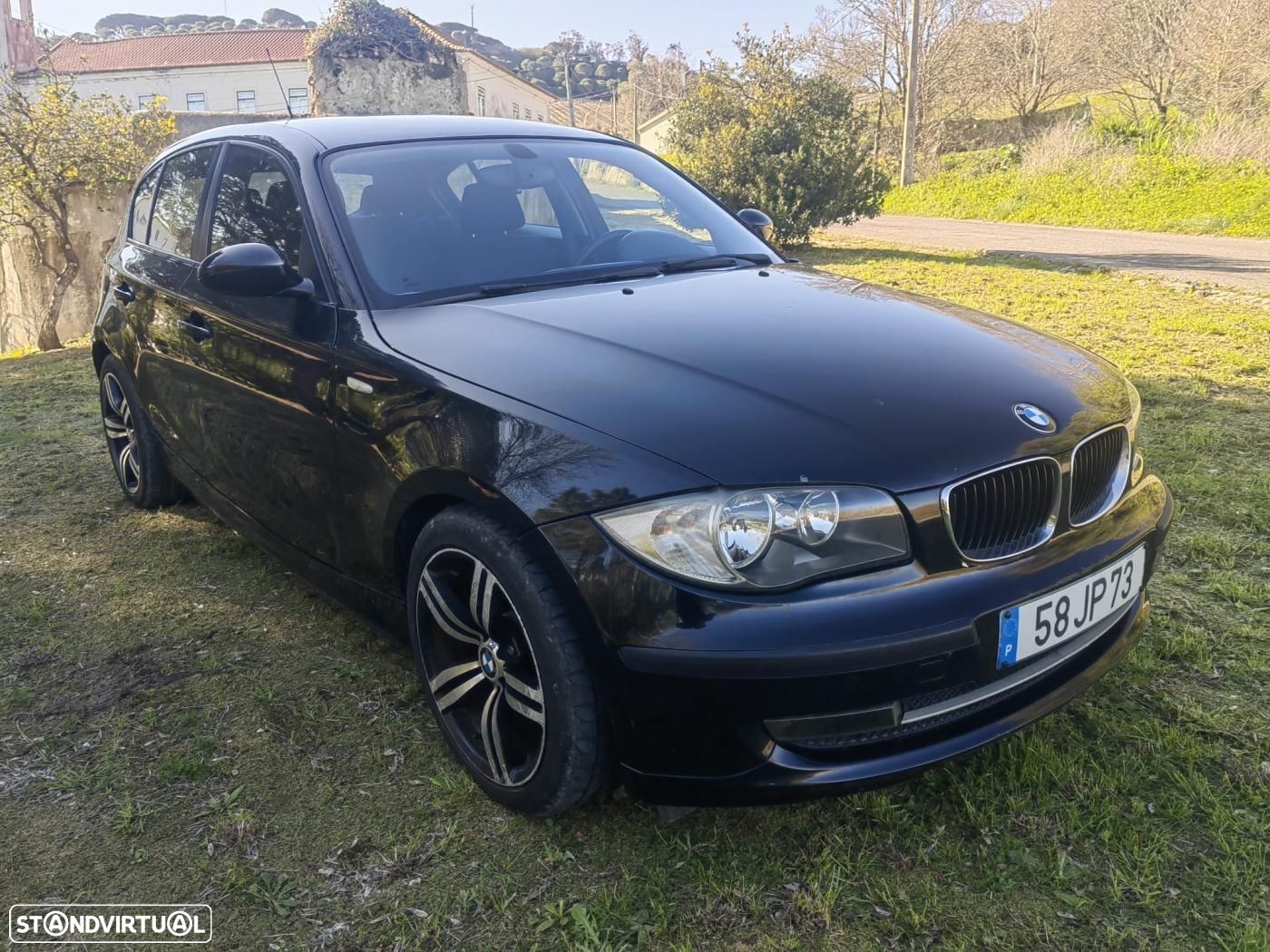 BMW 118 d Line Urban - 1