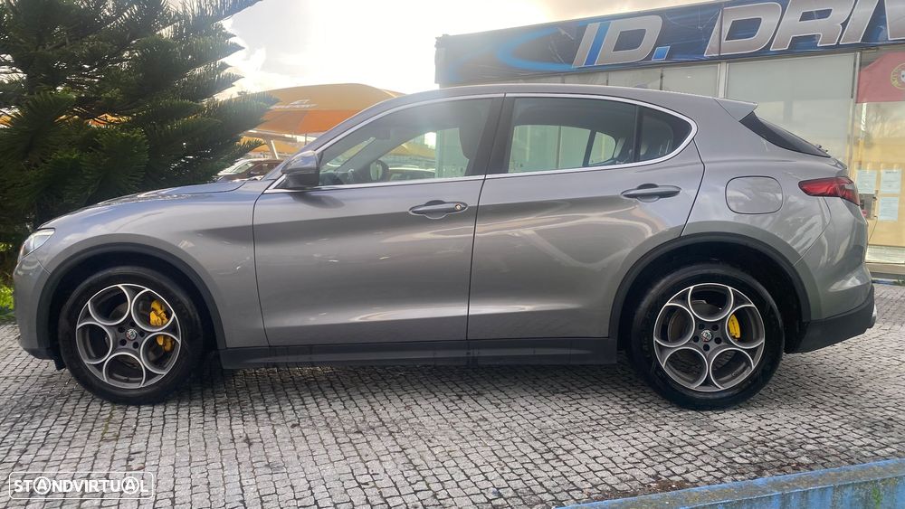 Alfa Romeo Stelvio 2.2 D Super AT8 - 15