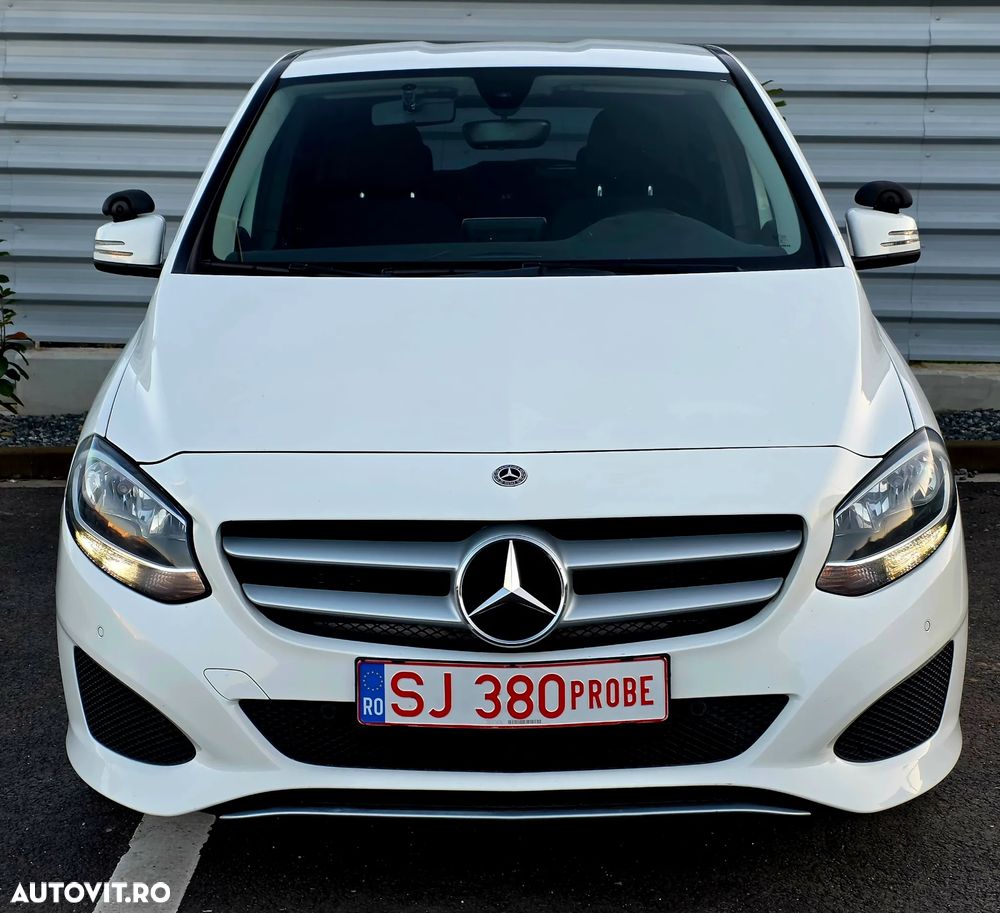 Mercedes-Benz B 220 - 4